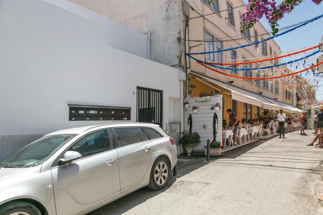 Апартаменты Casa Da Marginal Пениши Экстерьер фото